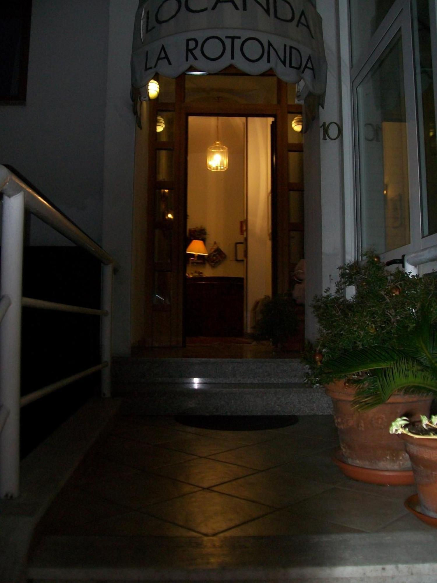 Locanda La Rotonda Bed & Breakfast Montale  Exterior photo